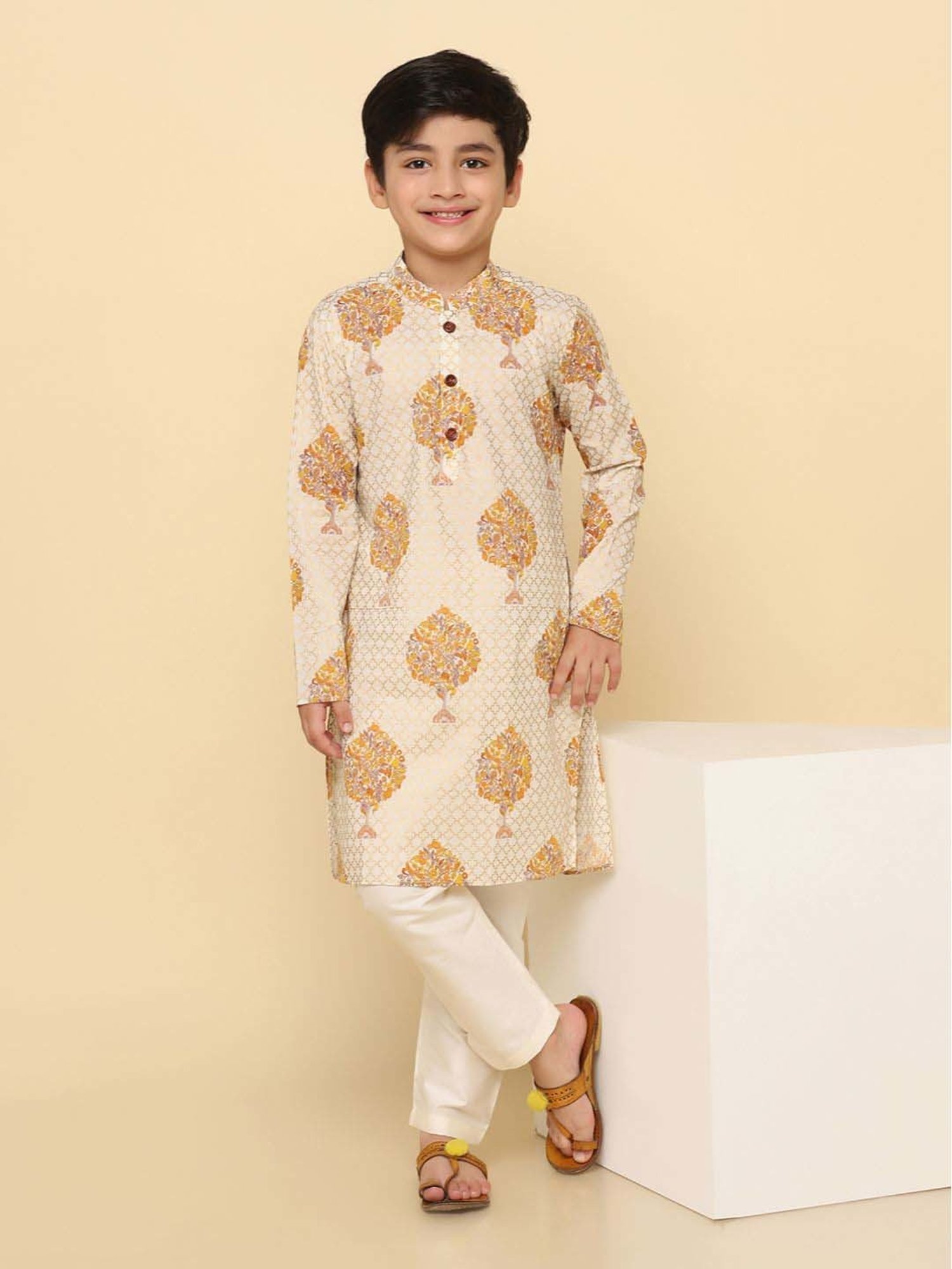 KISAH Kids White & Golden Printed Full Sleeves Kurta Set