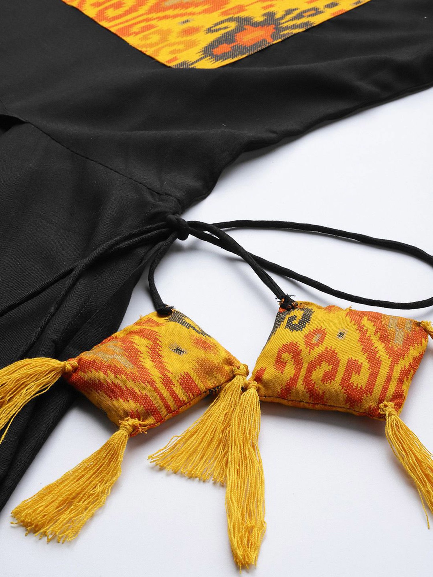 SHADES Black Cotton Printed Kurta Pant Set