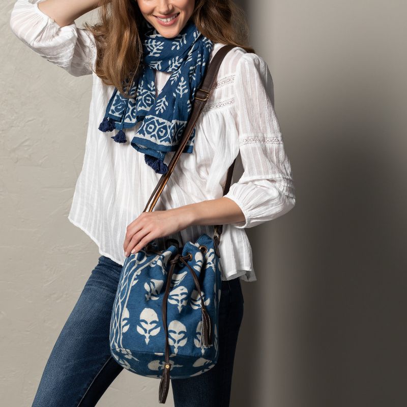 Women's Jacquard Bandana - Universal Thread™ Green One Size