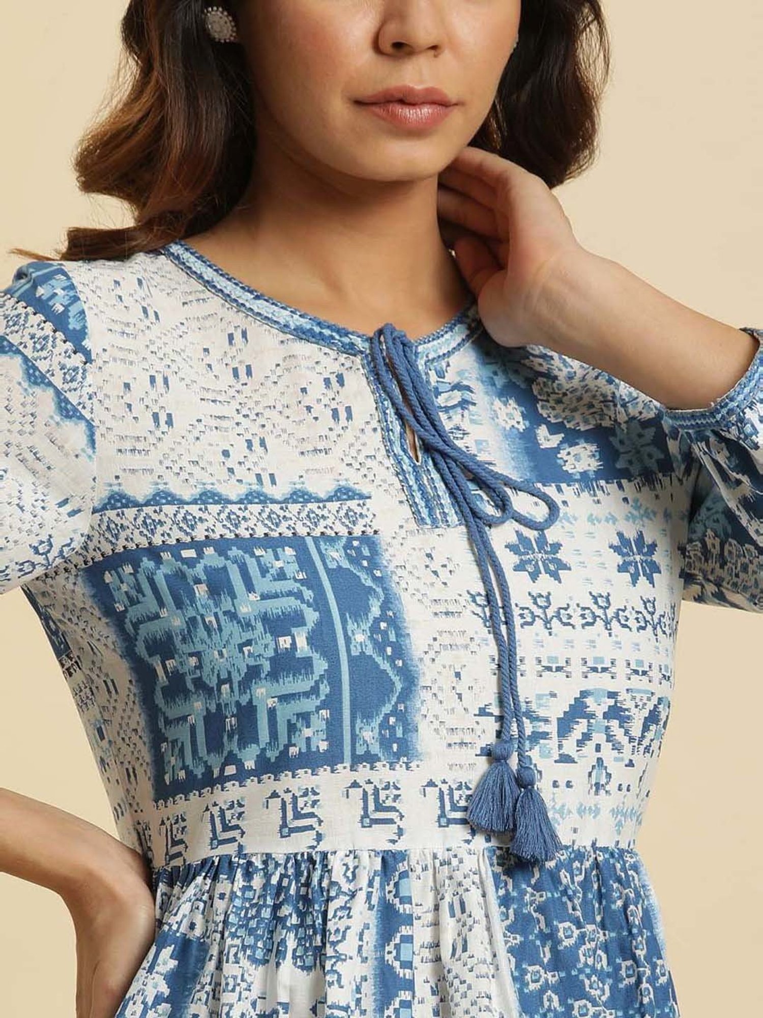 W White & Blue Cotton Printed Top