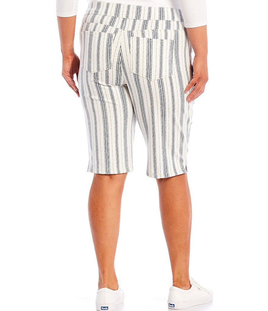 Westbound Plus Size the PARK AVE fit Stripe Skimmer Shorts