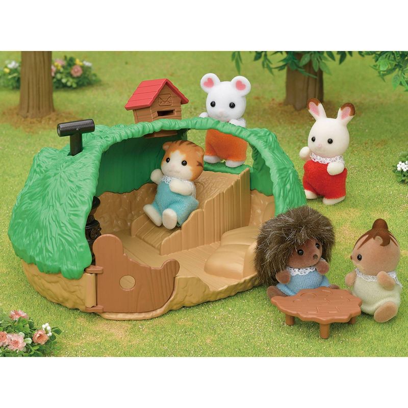 Calico Critters Baby Hedgehog Hideout