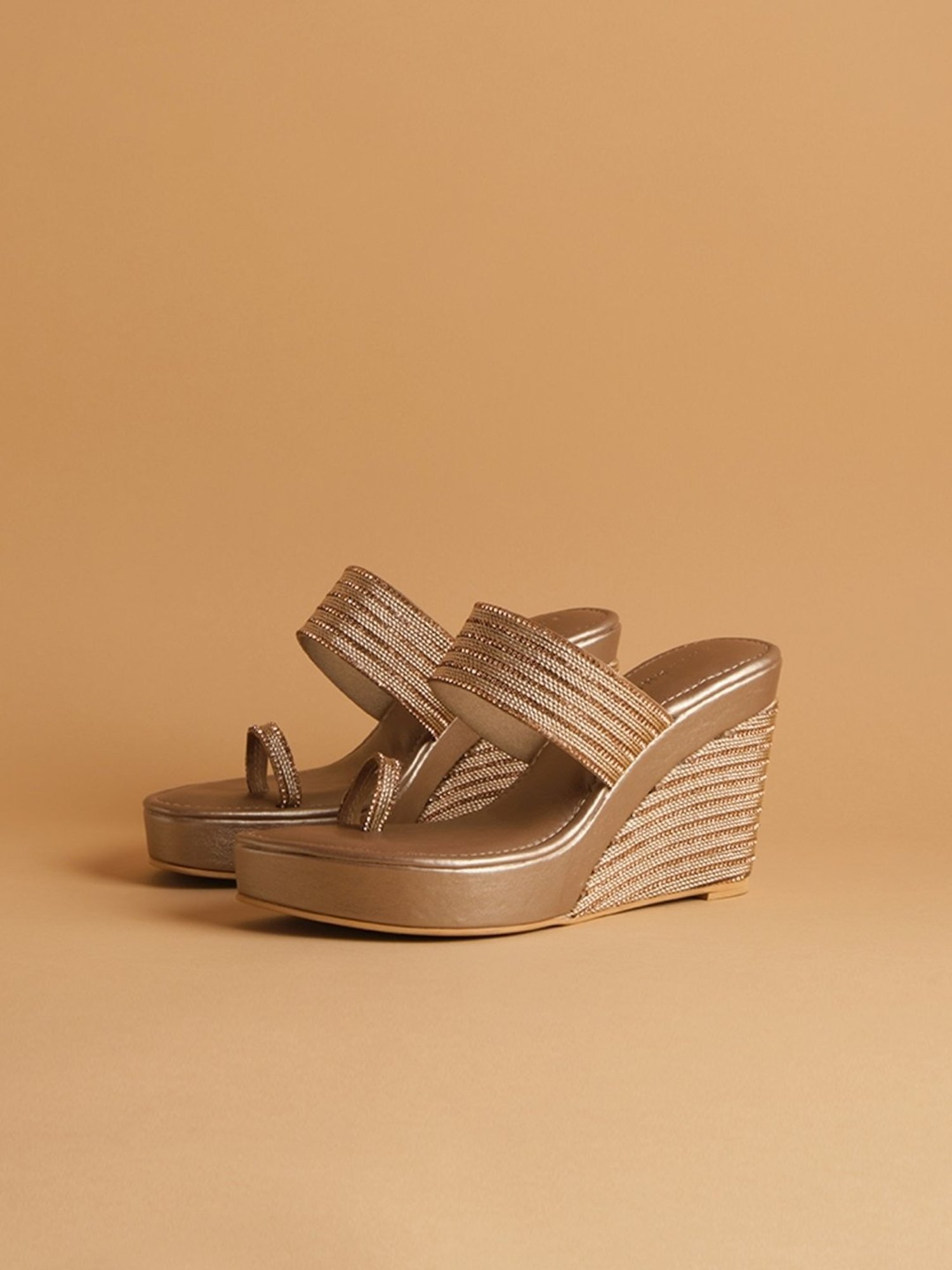 Eridani Women's Myraa Rose Gold Toe Ring Wedges