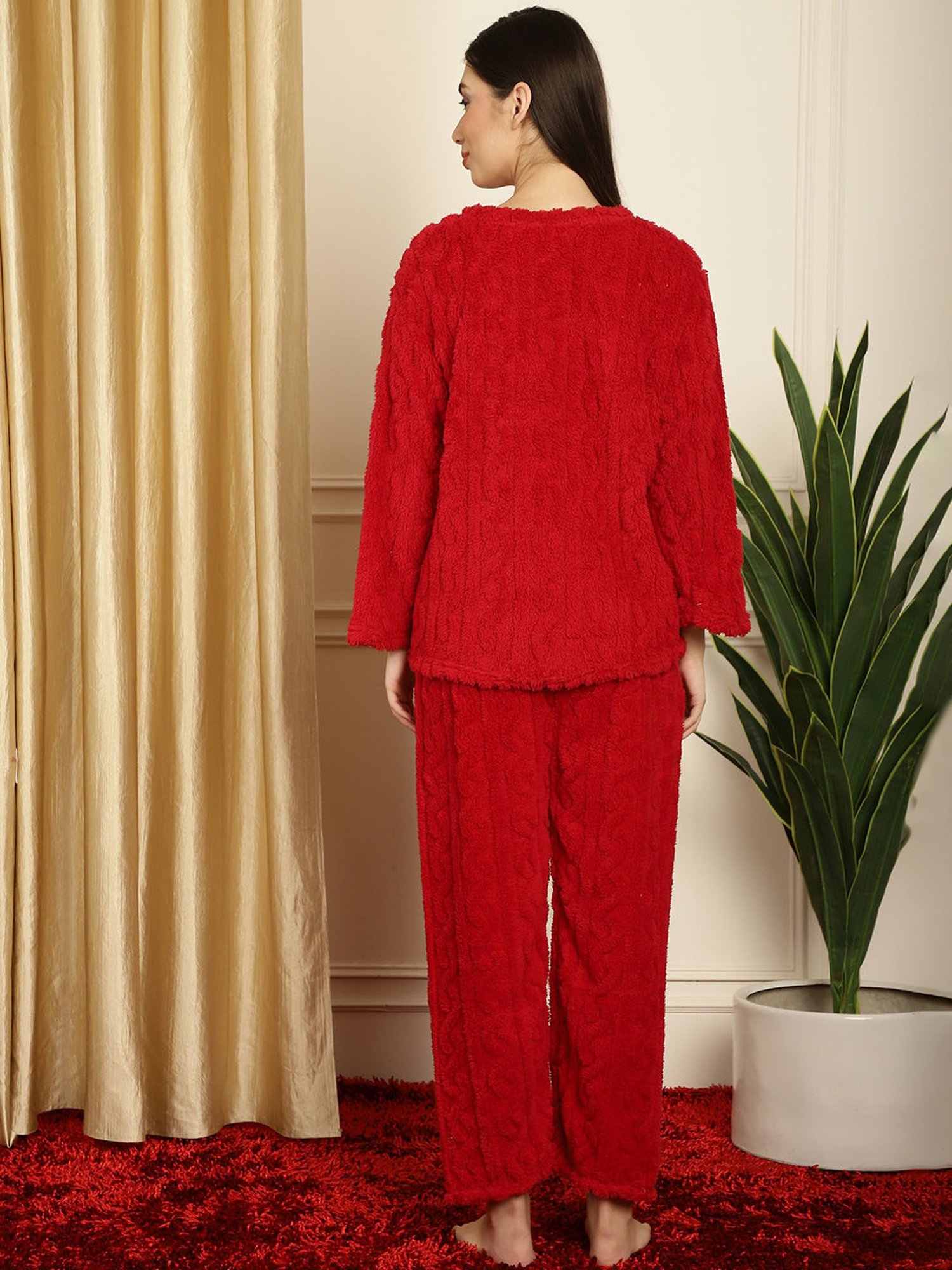 TAG 7 Maroon Self Design Woolen Pullover With Pyjamas