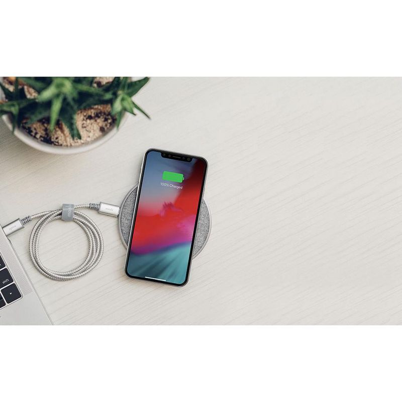 Moshi Otto Q Wireless Charging Pad - 5 V DC Input - Input connectors: USB