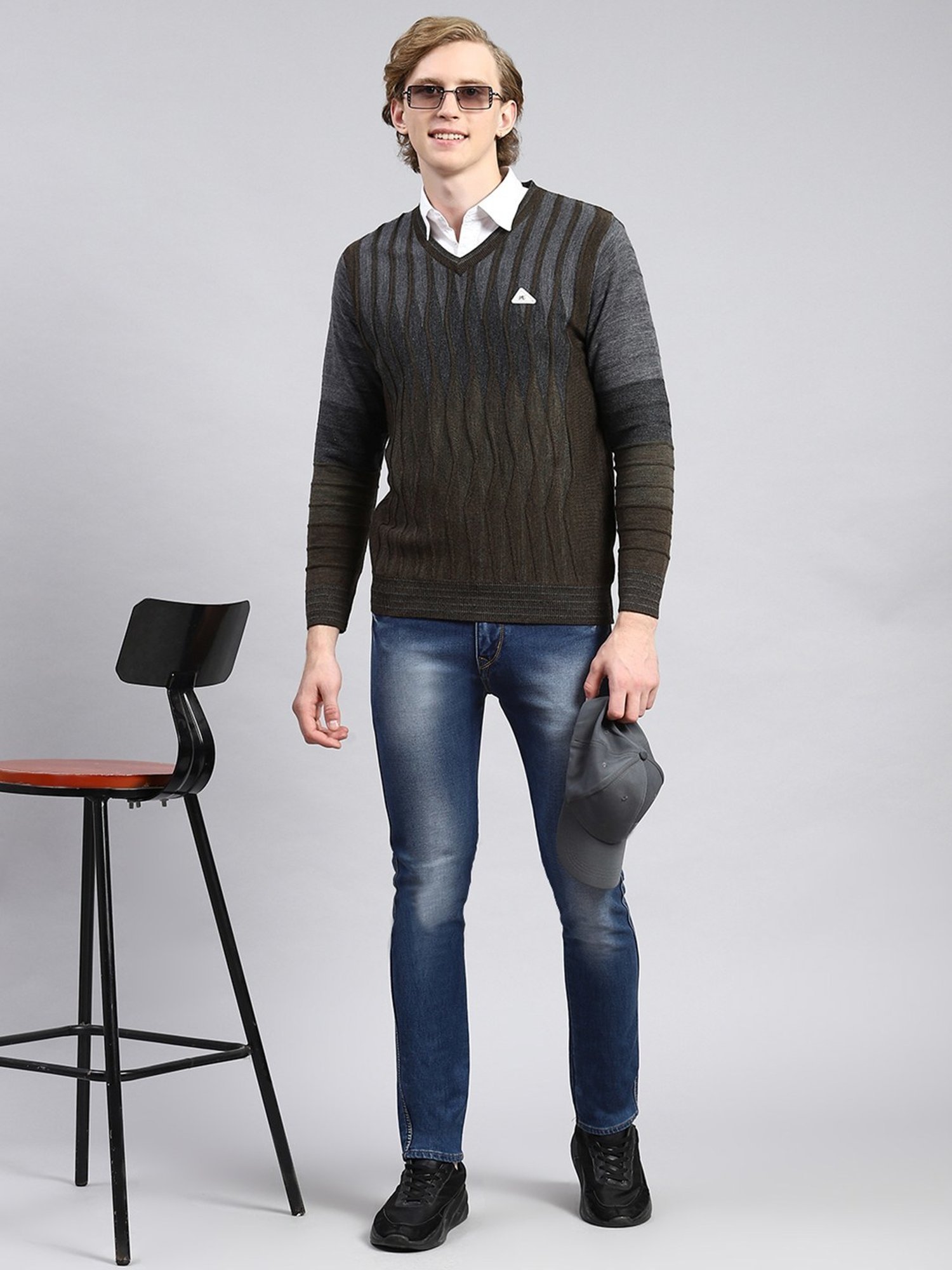 Monte Carlo Choclate Brown Regular Fit Self Pattern Sweater