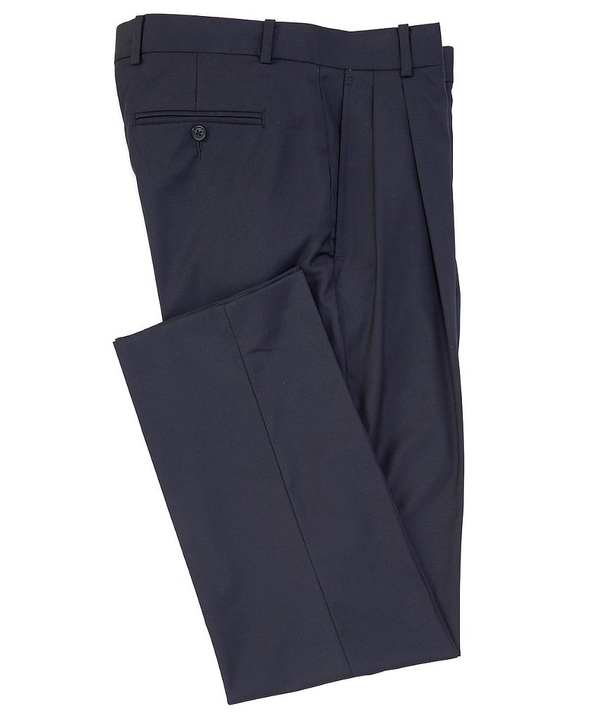 Daniel Cremieux Signature Solid Pleated Dress Pants