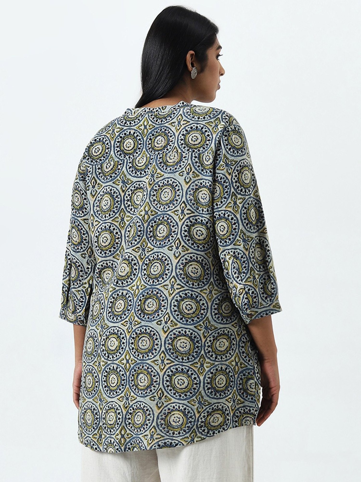 Diza by Westside Green Printed Straight Kurti