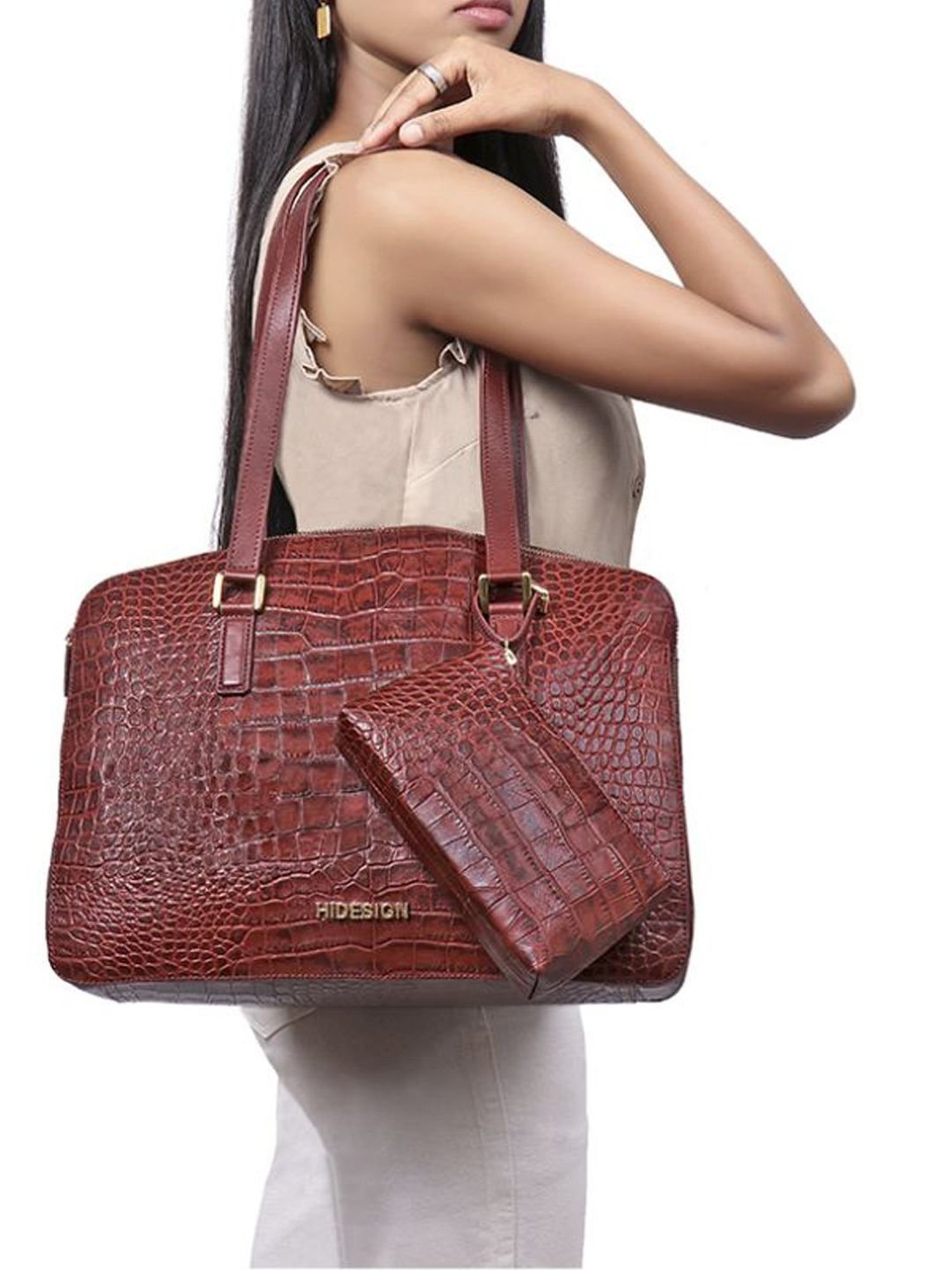 Hidesign Freedom Red Textured Medium Shoulder Handbag With Pouch