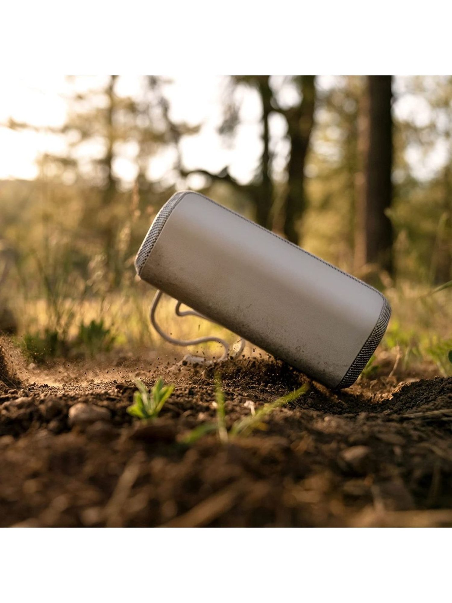 Sony SRS-XE200 X-Series Wireless Ultra Portable-Bluetooth-Speaker with 16Hrs Battery Life (Black)