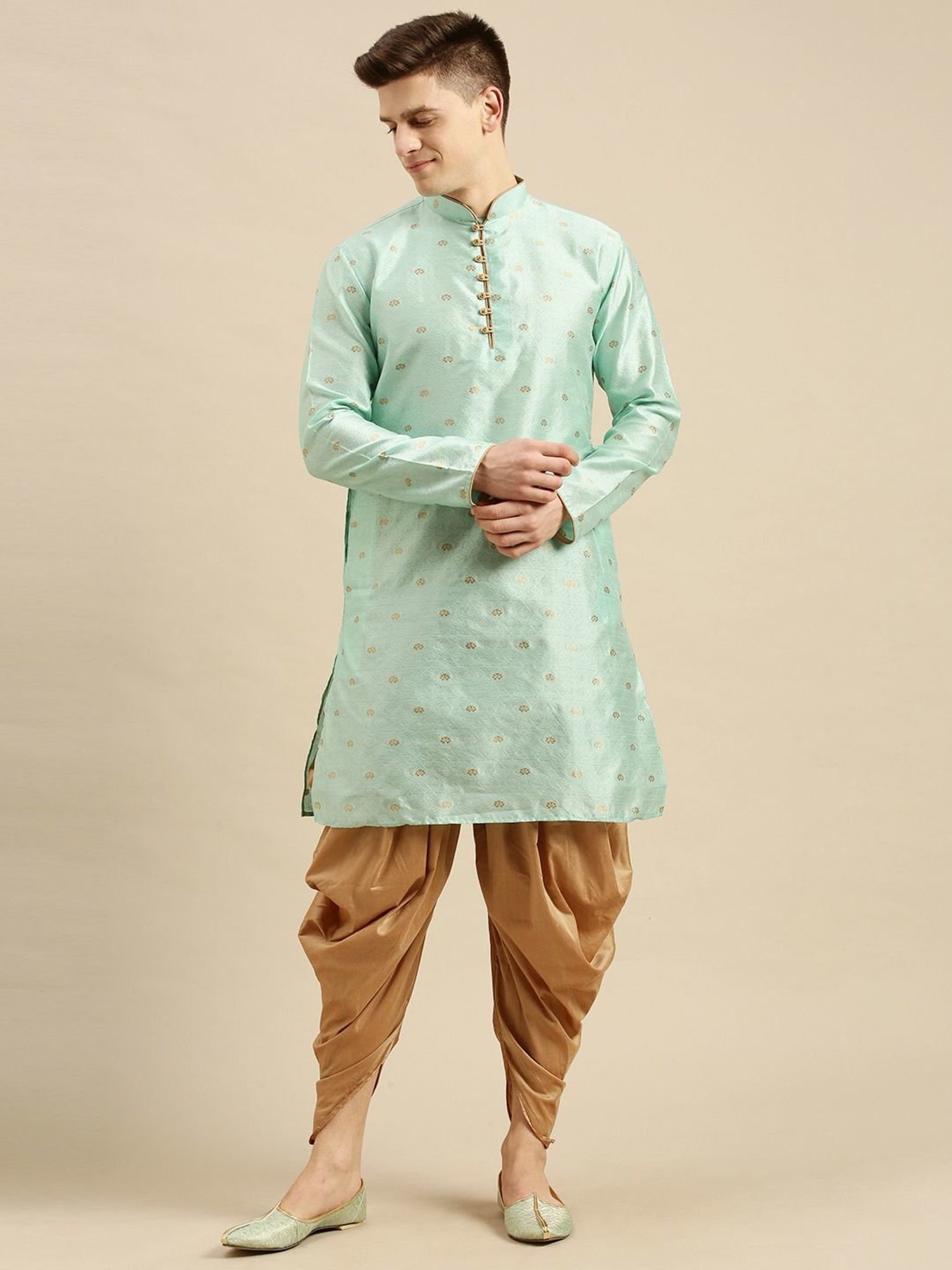 Sanwara Green Regular Fit Self Pattern Kurta Sets