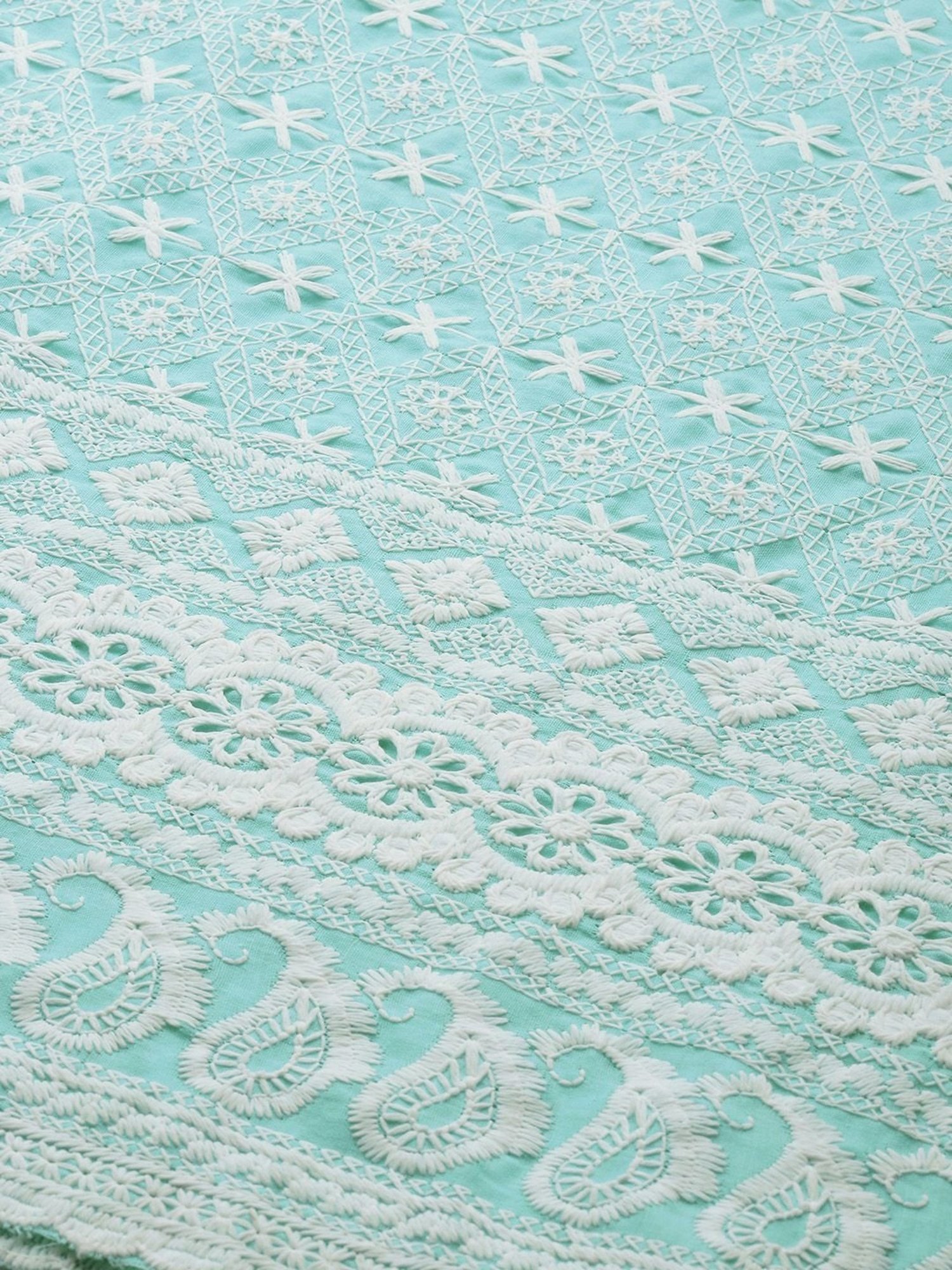 SWAGG INDIA Blue Cotton Embroidered Straight Kurti