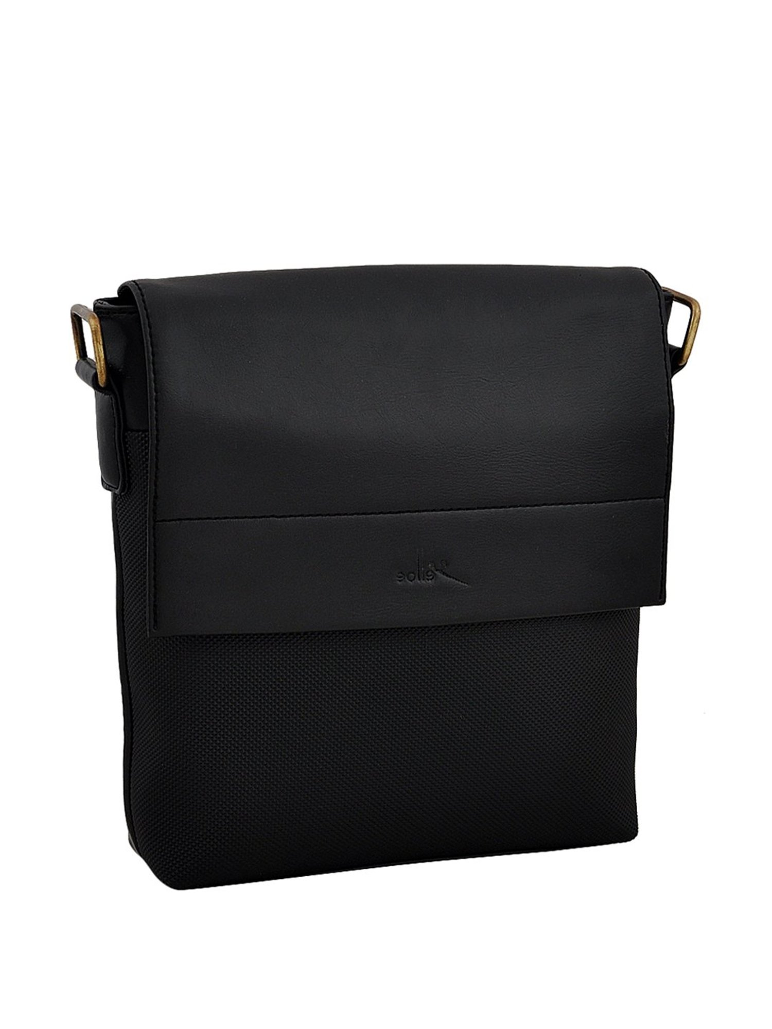 Yelloe Black Solid Medium Cross Body Bag