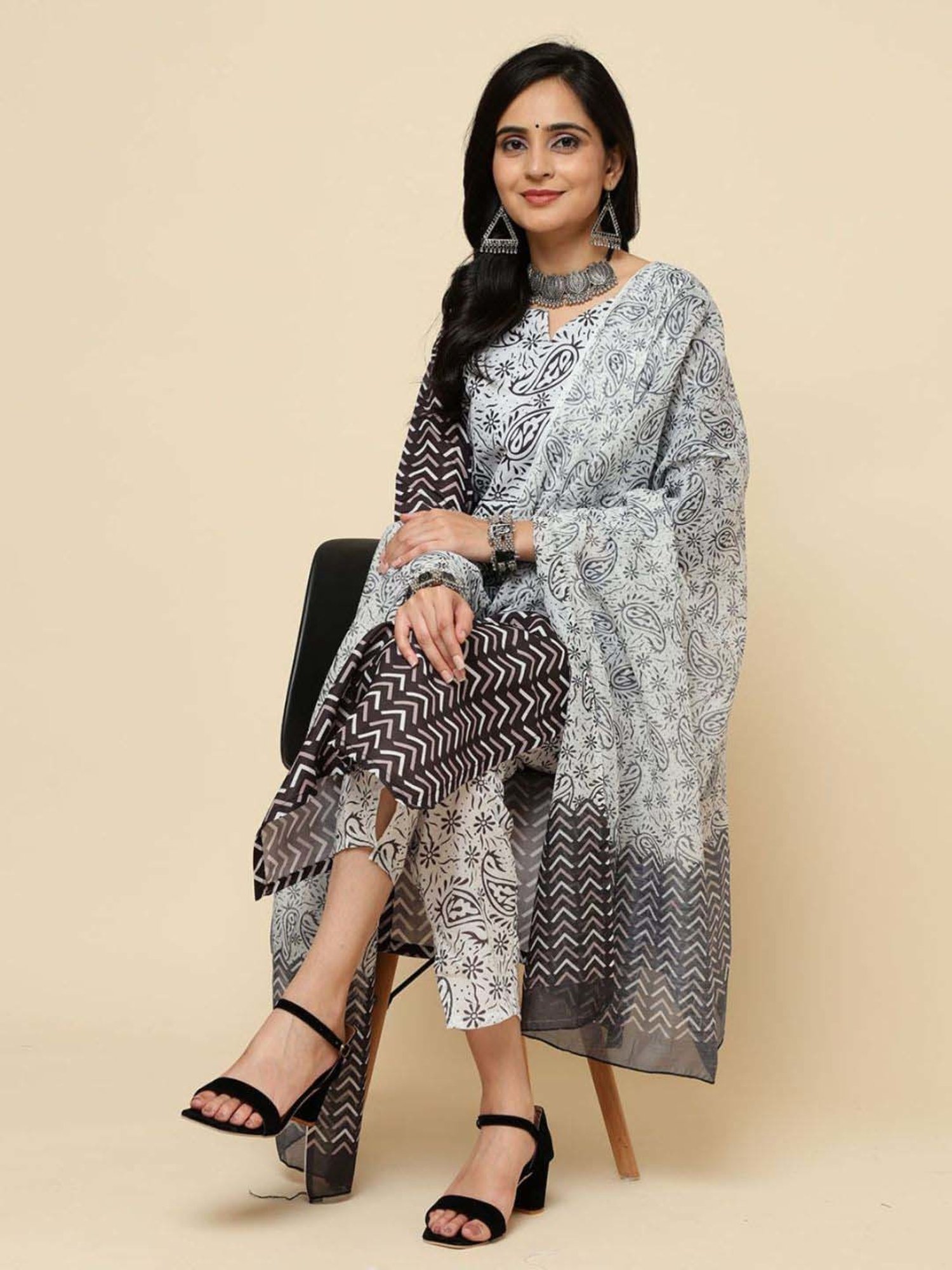 Odette Black Printed Kurta & Pant Set with Dupatta