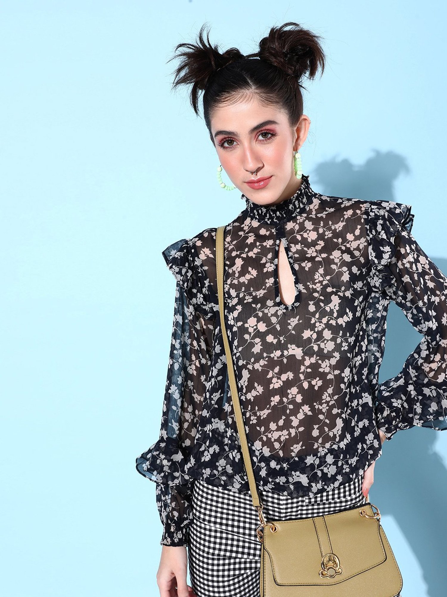 QUIERO Navy Floral Print Top