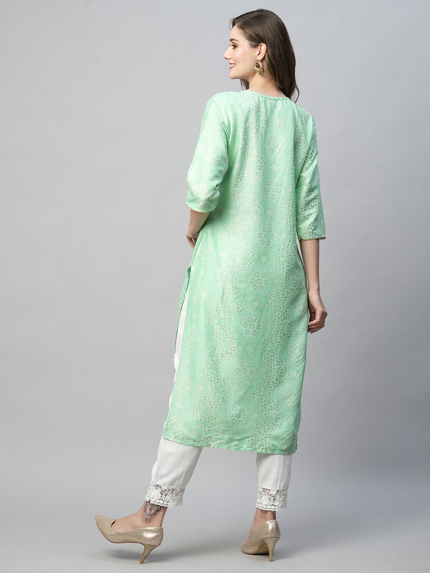 KIANA Green Printed Straight Kurta