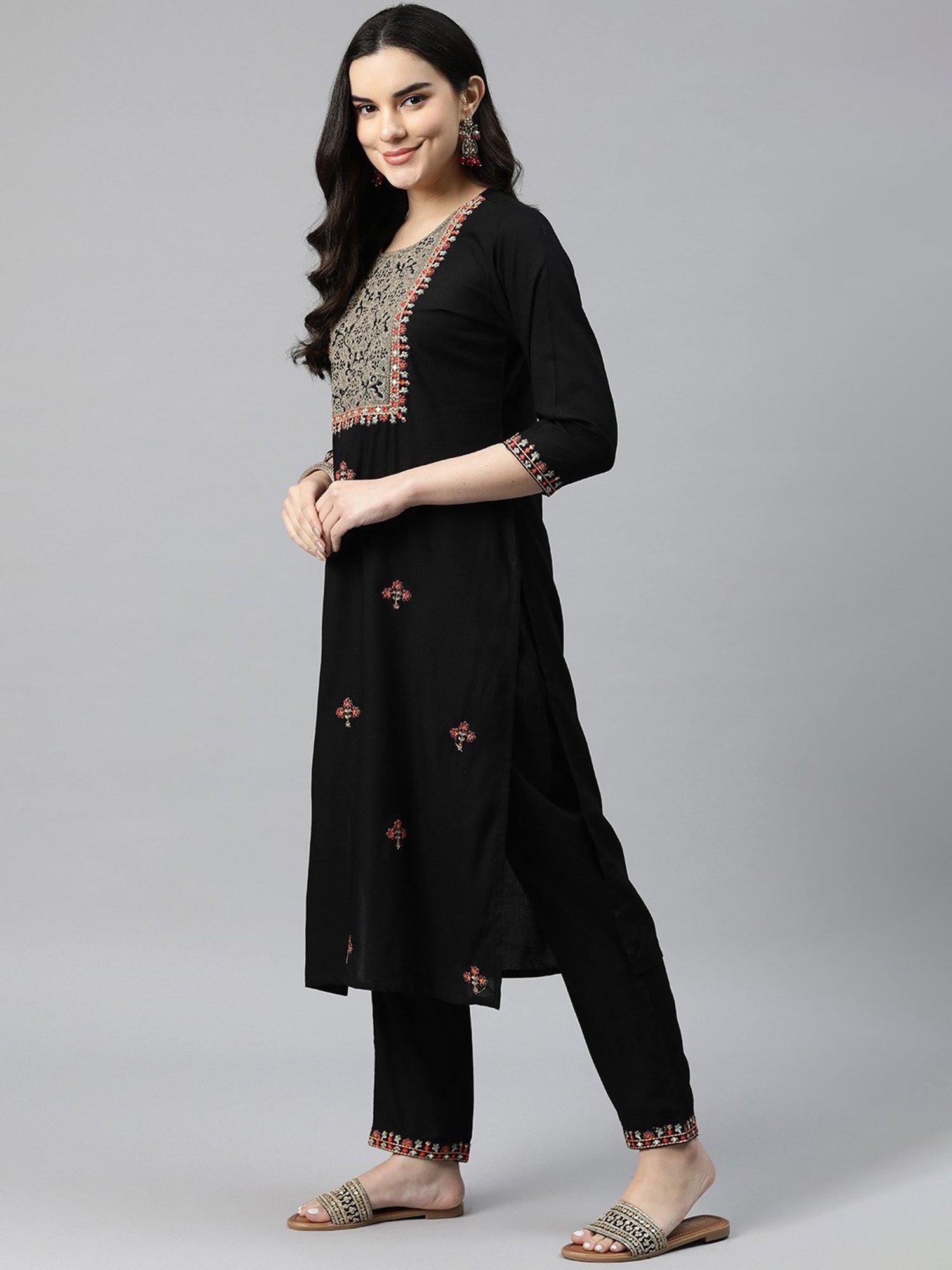 READIPRINT FASHIONS Black Embroidered Kurta Pant Set With Dupatta