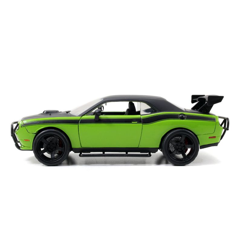 Jada Toys Fast & Furious 2008 Dodge Challenger SRT8 Off-Road Die-Cast Vehicle 1:24 Scale Green