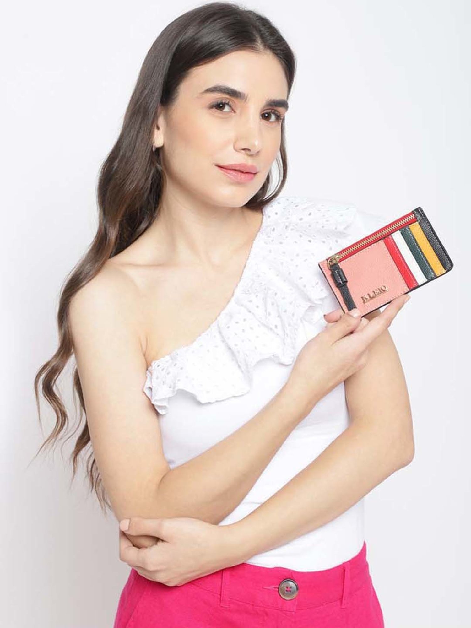 KLEIO Peach Solid Card Holder