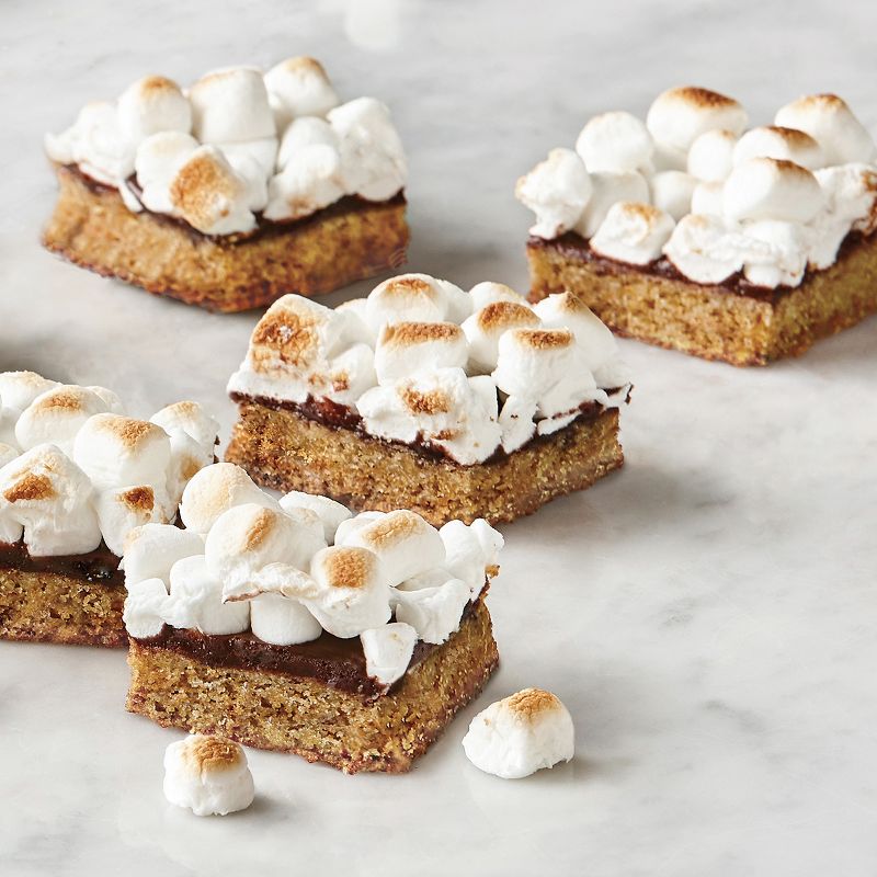 Trudeau 9" Square Cake Pan