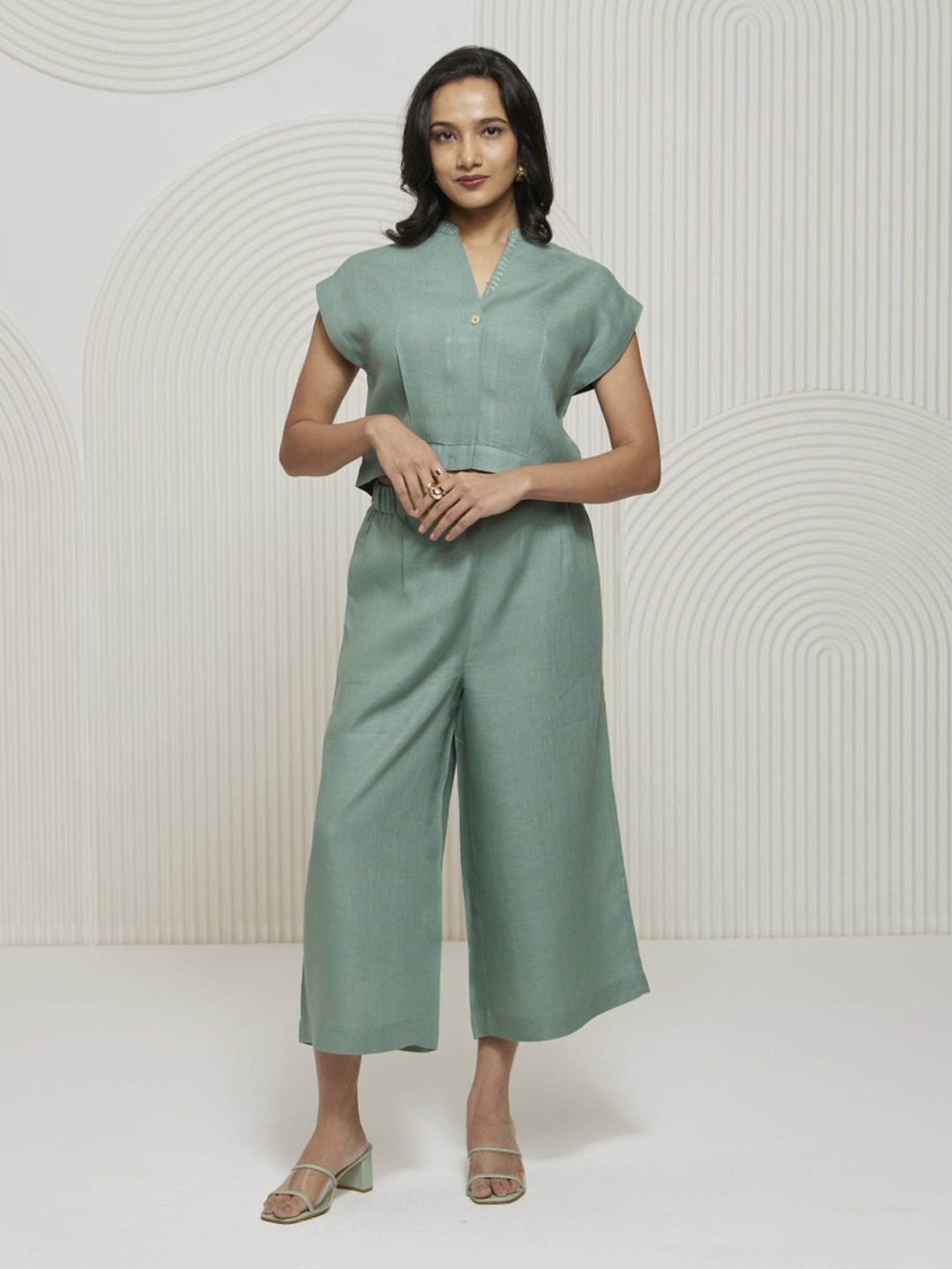 Artagai Nilgiri Green Linen Co-Ord Set with Culotte and Round Neck Band Collar Top