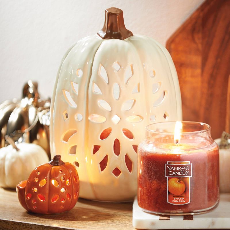 14.5oz Glass Jar Spiced Pumpkin Candle - Yankee Candle