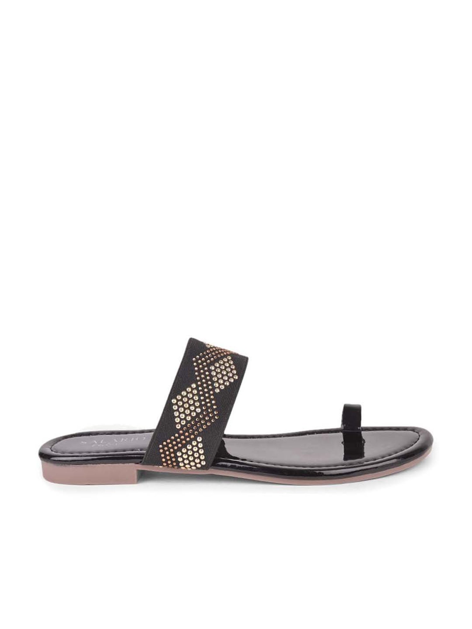 Salario Women's Black Toe Ring Sandals