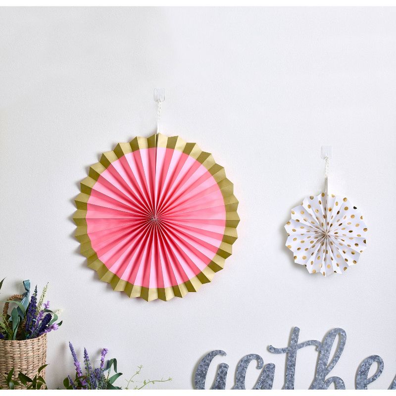 Command 1/2 lb 14pc 30 Strips Adjustable Repositionable Decorative Hooks