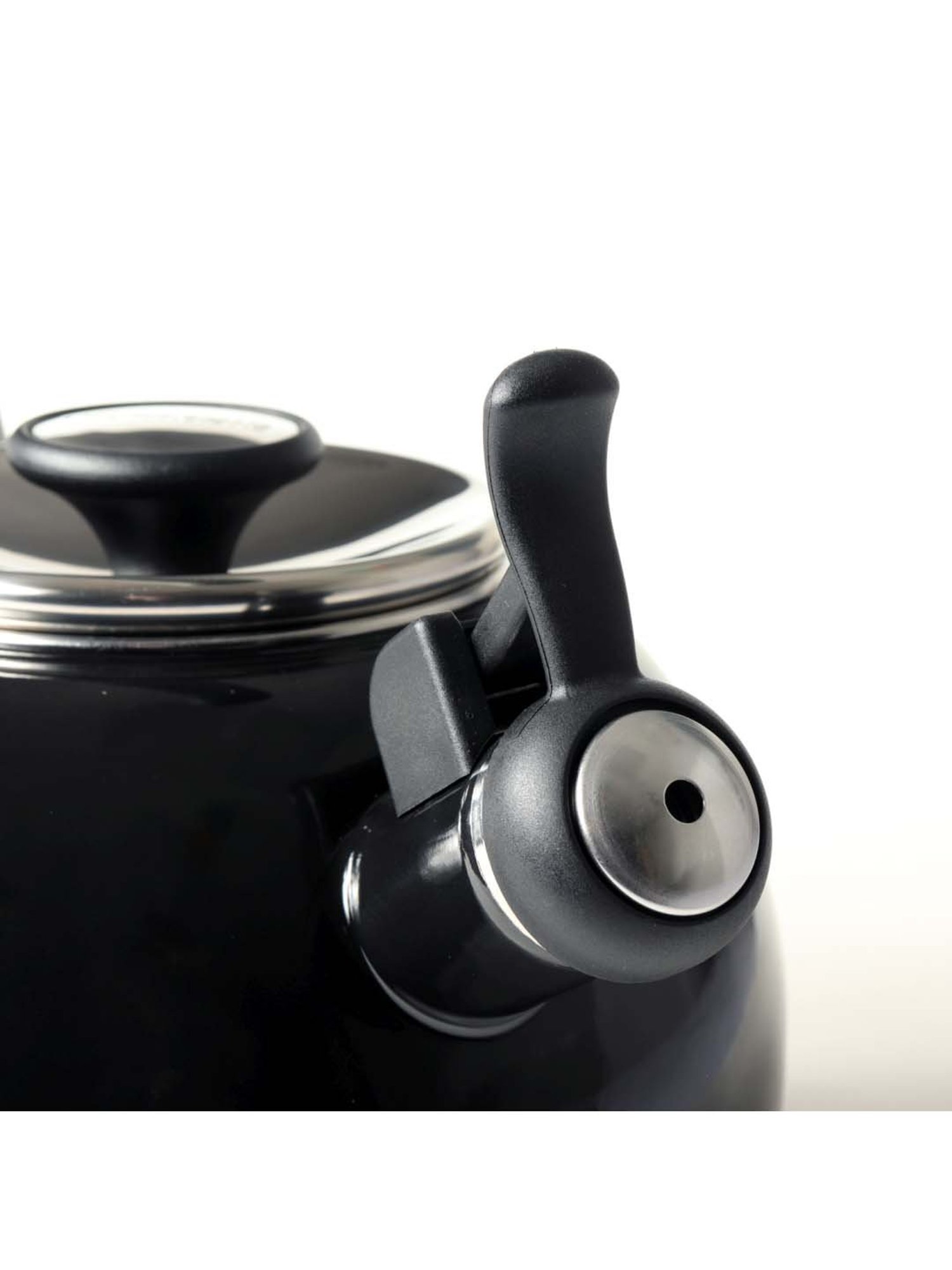 Circulon Enamel Black On Steel Whistling Tea Kettle (1.9 Liters)