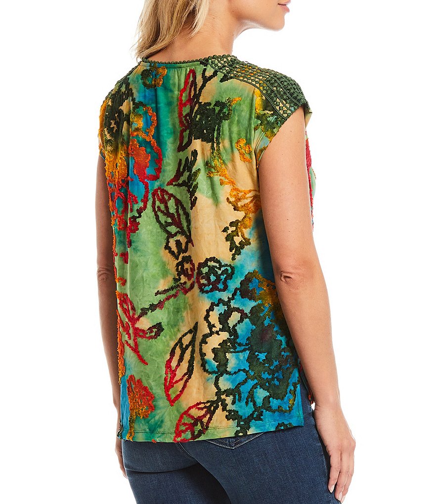 Tru Luxe Jeans Cap Sleeve Scoop Neck Burnout Print Top