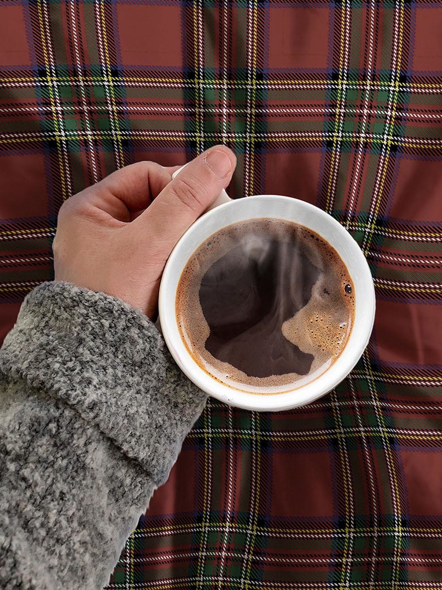 Stoa Paris Urbain Geometric Red & Green 230 TC Microfibre King Duvet Cover with 4 Pillow Covers