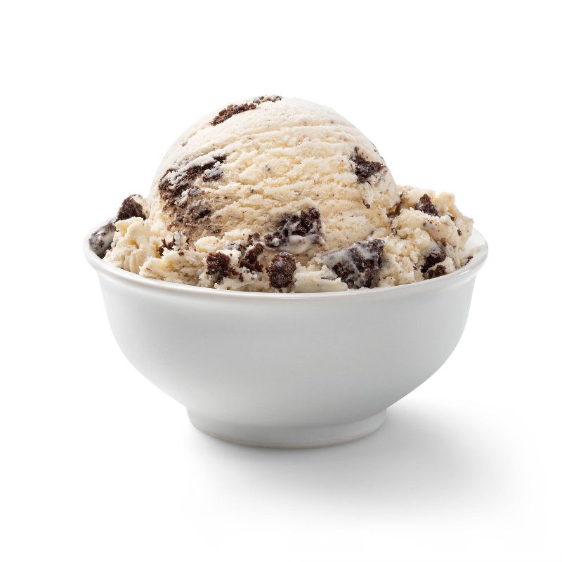Cookies & Cream Ice Cream - 48oz - Favorite Day™