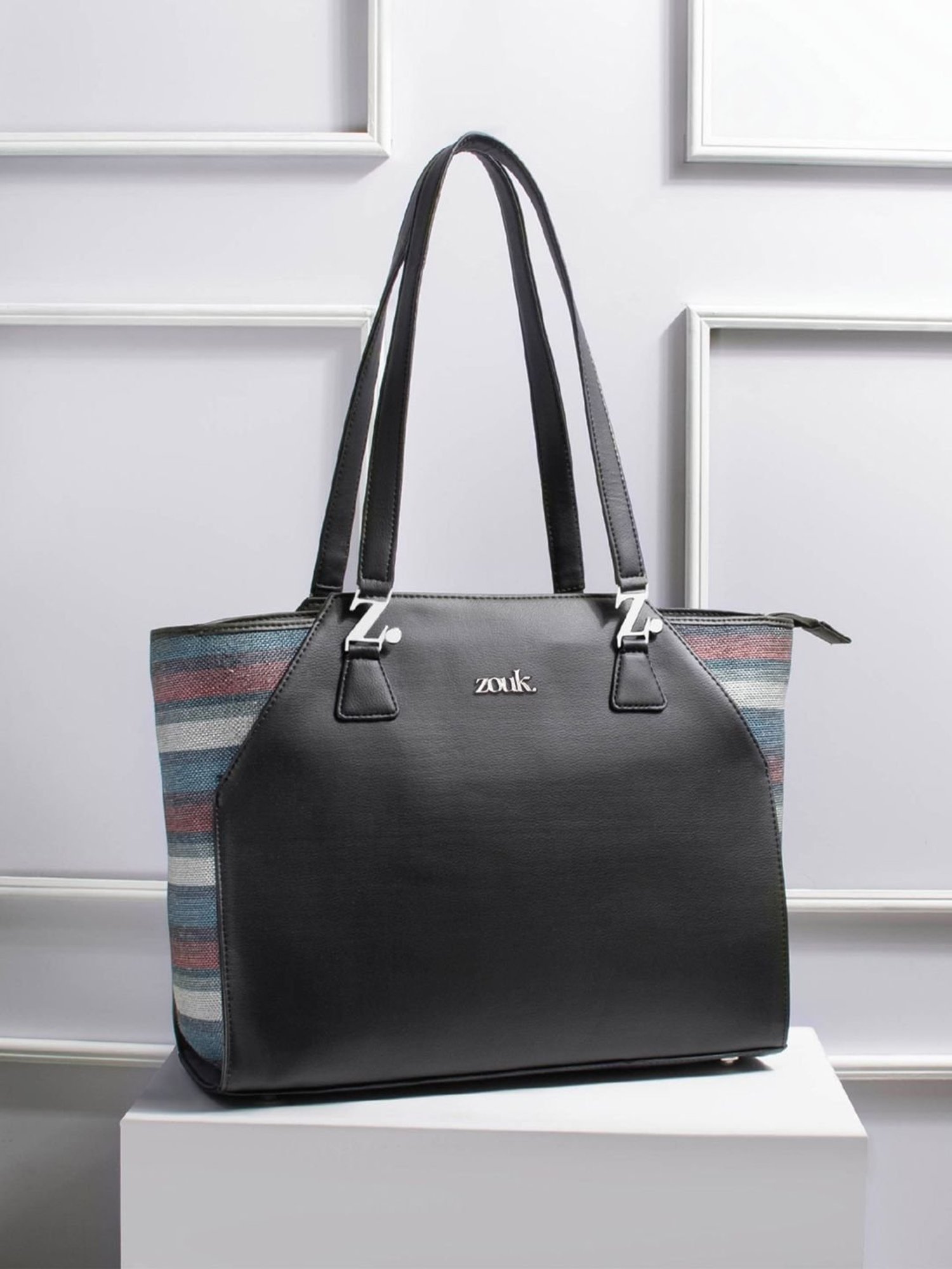 ZOUK Classic Black Printed Tote Bag
