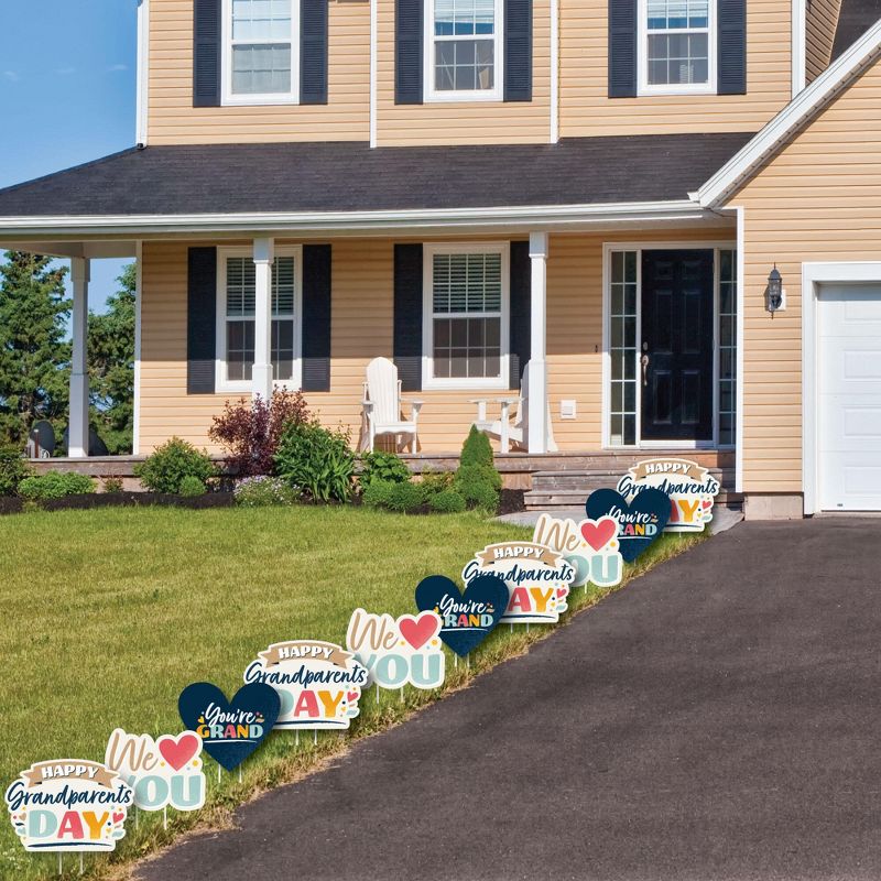 Big Dot of Happiness Happy Grandparents Day - Heart Lawn Decorations - Outdoor Grandma & Grandpa Party Yard Decorations - 10 Piece