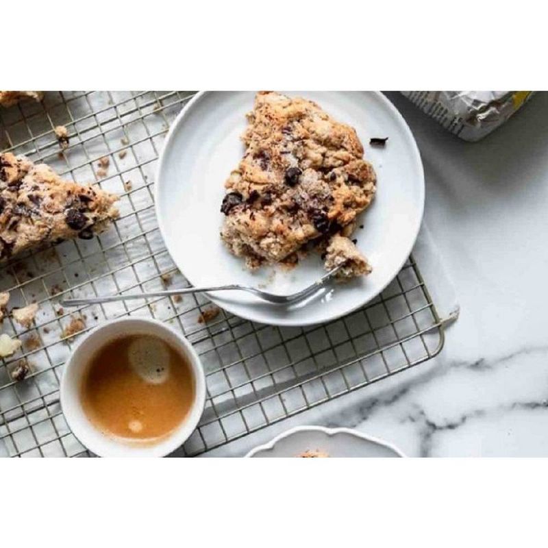 Domino Light Brown Sugar - 2lbs