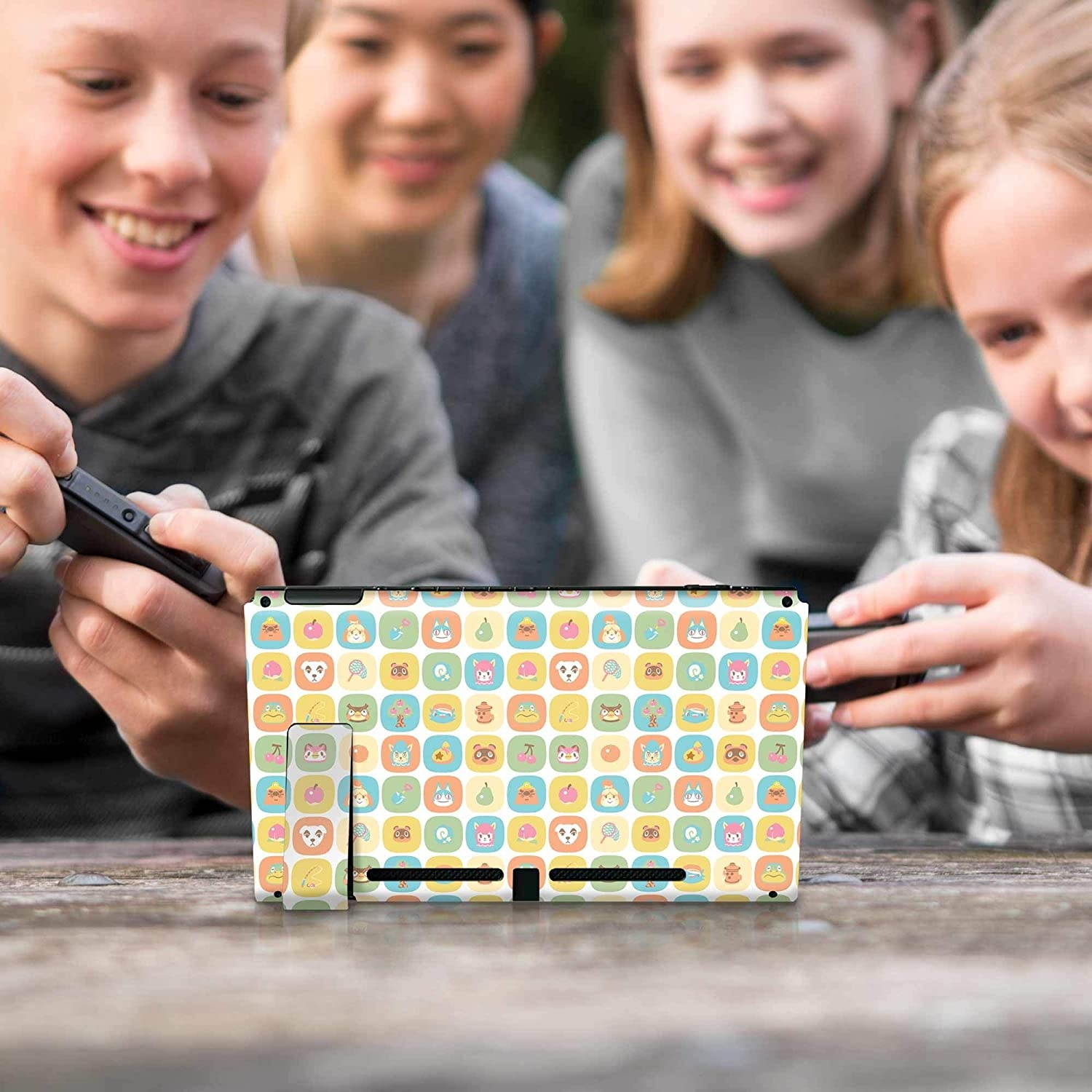 Controller Gear Aunthentic & Officially Licensed Animal Crossing: New Horizon - "Ripe for Picking" Nintendo Switch Skin Bundle