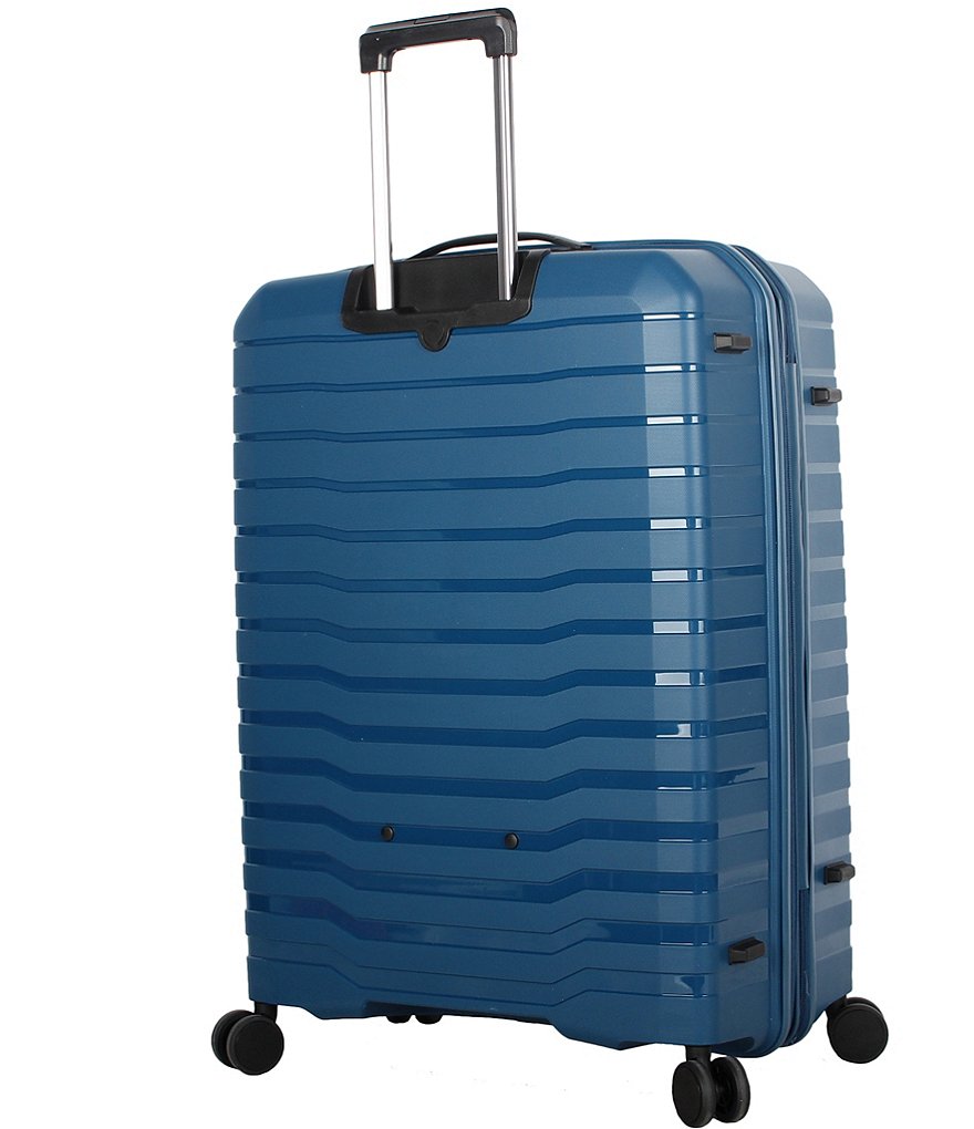 Pathfinder Resort Collection 28#double; Hardside Spinner