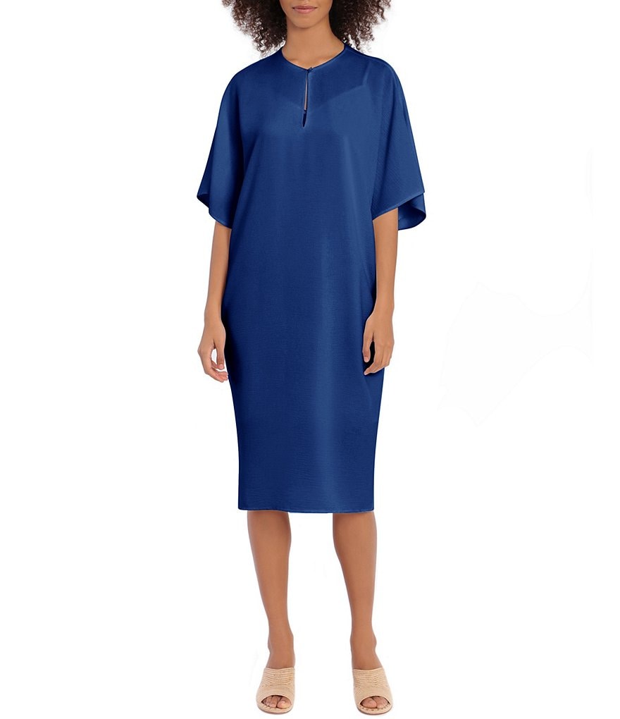 Maggy London Petite Size Short Sleeve Split Neck Crosshatch Crepe Dress