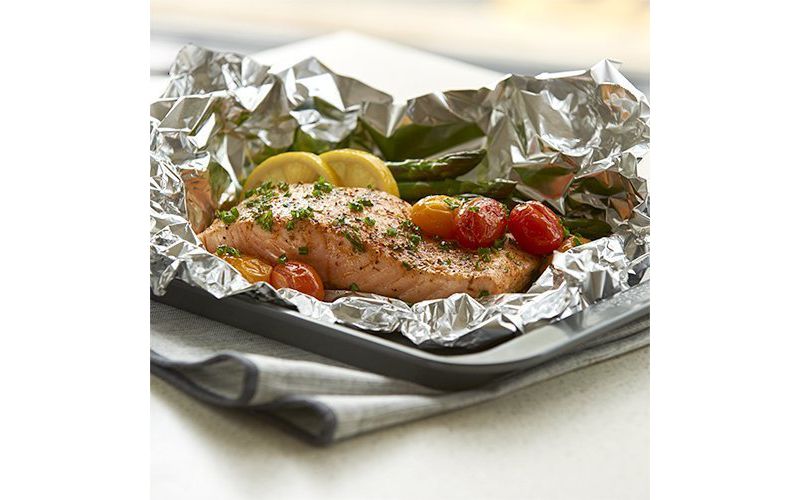 Reynolds Wrap Standard Aluminum Foil - 75 sq ft