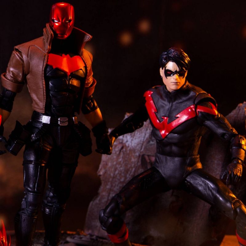 DC Comics Battle Scene Multipack - Nightwing vs. Red Hood