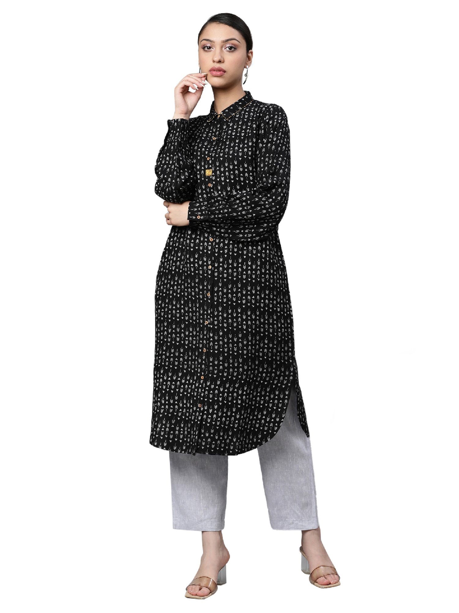 Linen Club Woman Black Printed Straight Kurta