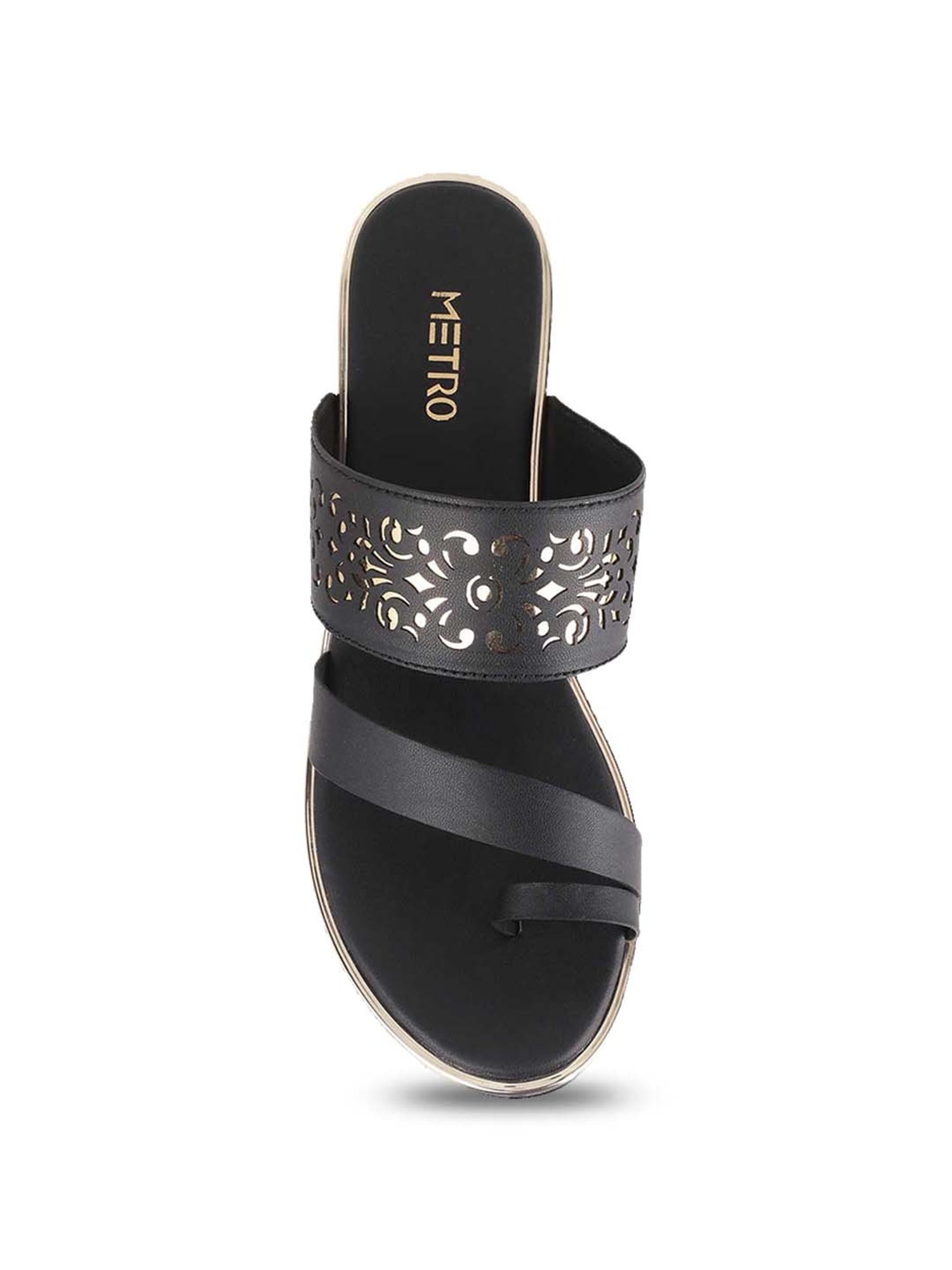 Metro Women's Black Toe Ring Wedges