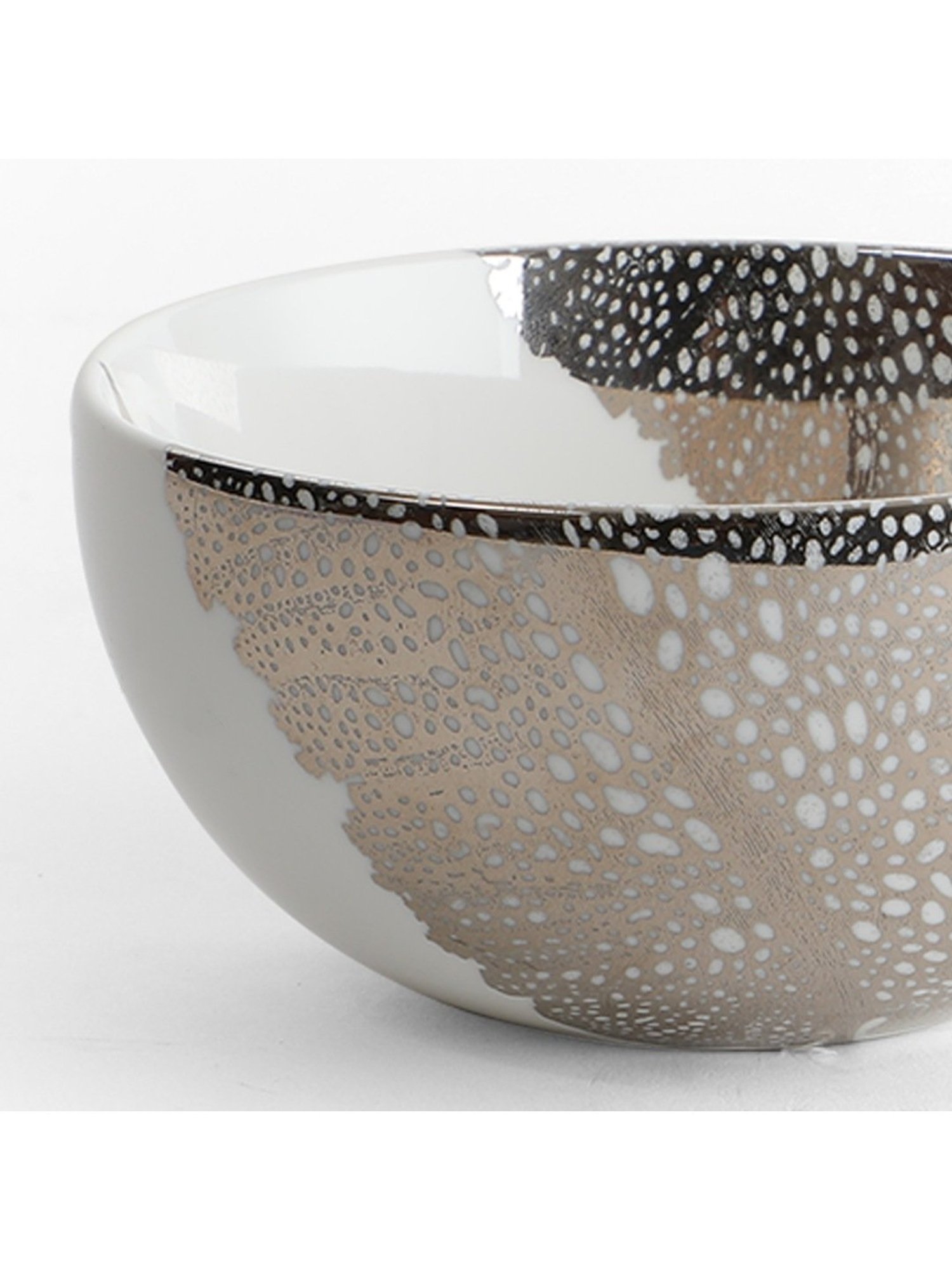 @home Nilkamal Black Polypropylene Snack Bowl With Lid (0.46 L)