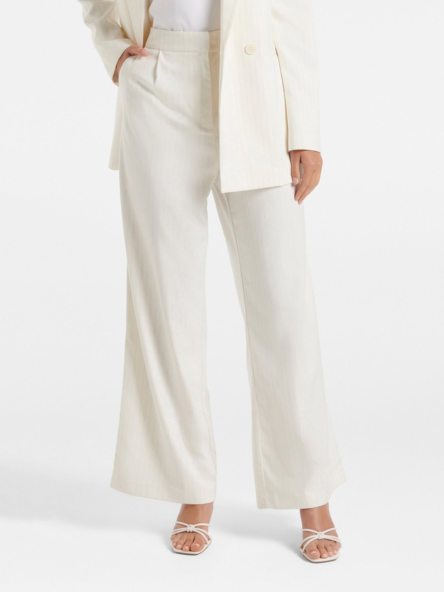 Crozo By Cantabil Black Checks Regular Fit Mid Rise Trousers