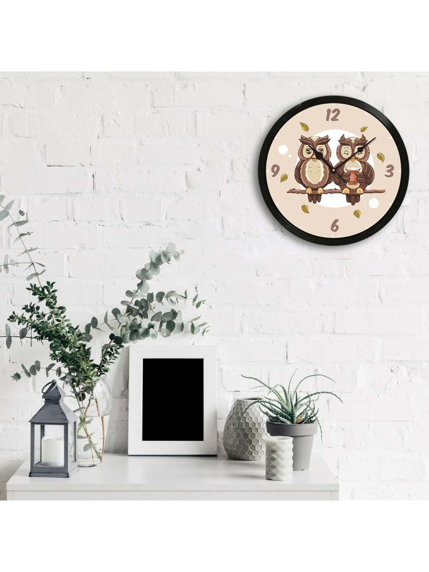 eCraftIndia 'Cute Owl Couple' Designer Round Analog Black Wall Clock