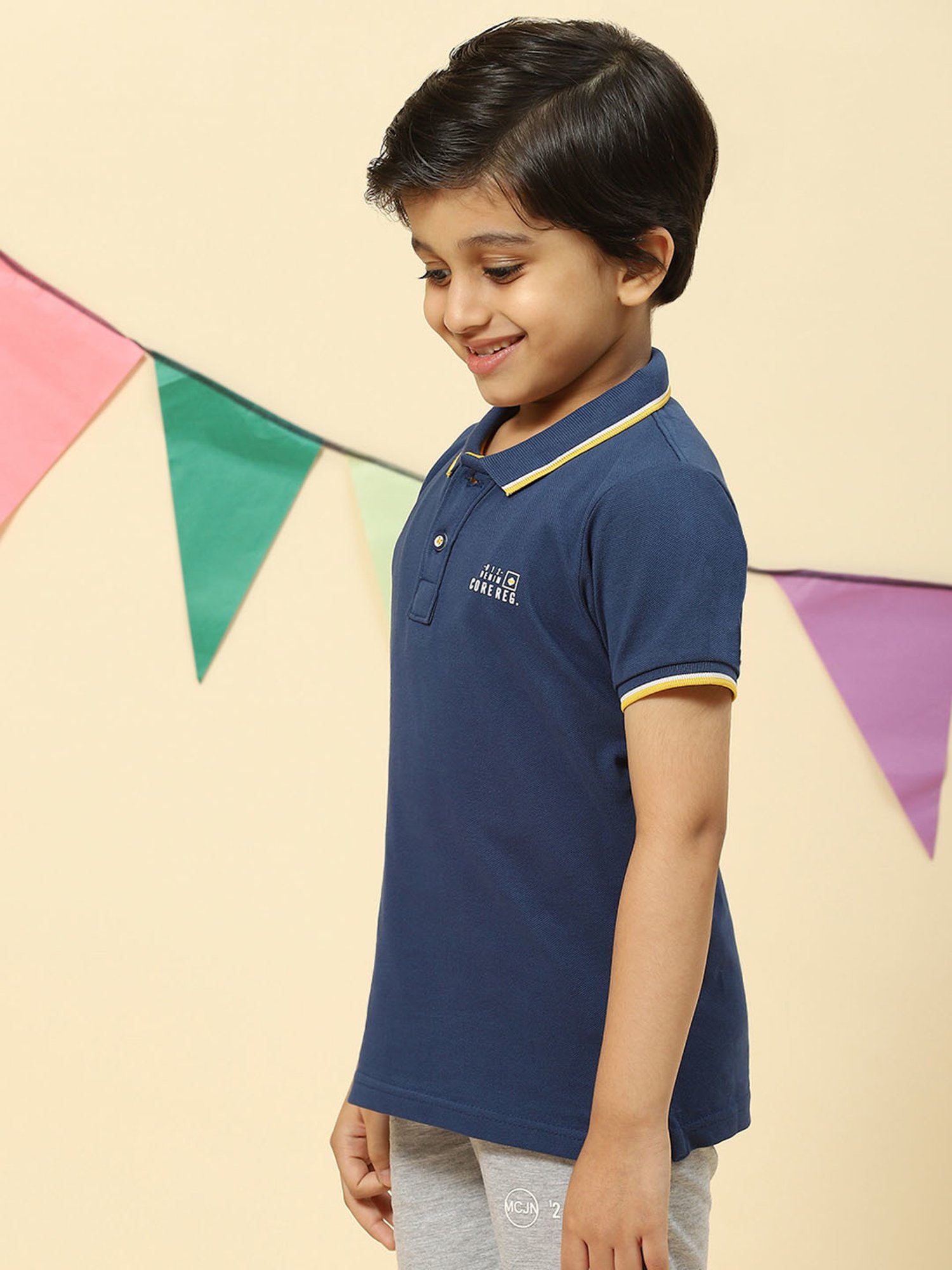 Monte Carlo Kids Blue Solid Polo T-Shirt