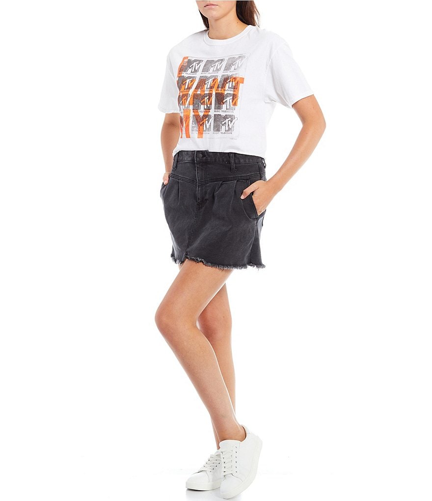 Celebrity Pink High RIse V-Yoke Frayed Hem Denim Mini Skirt