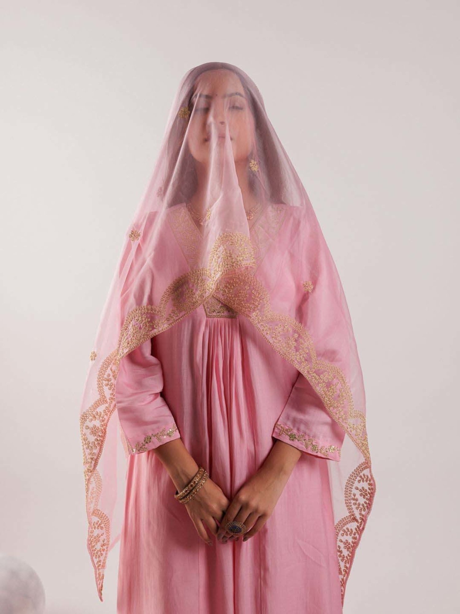 Yufta Pink Embroidered Kurta Pant Set With Dupatta