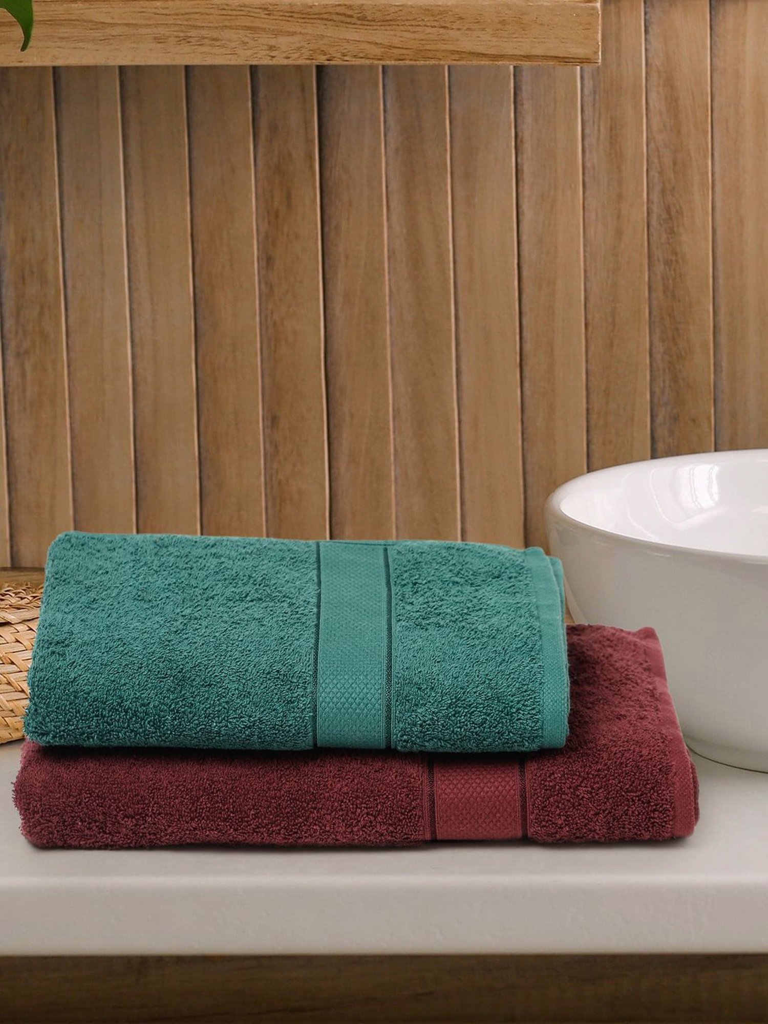 Creeva Wine & Dark Green 525 GSM Cotton Bath Towel Set of 2