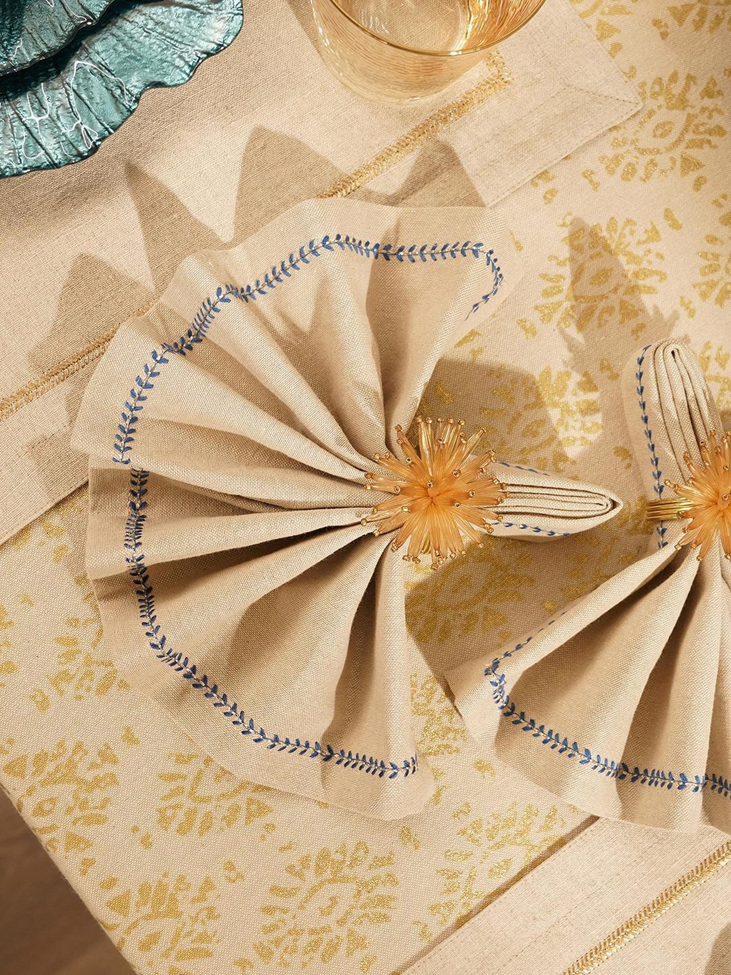 Art Street Pink Engineered Wood Rectangle Tissue Paper Napkin Box